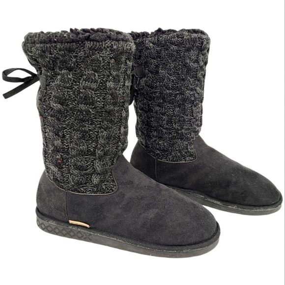 Muk Luks Shoes - MUK LUKS Women's Skylar Boots in Ebony Size 10